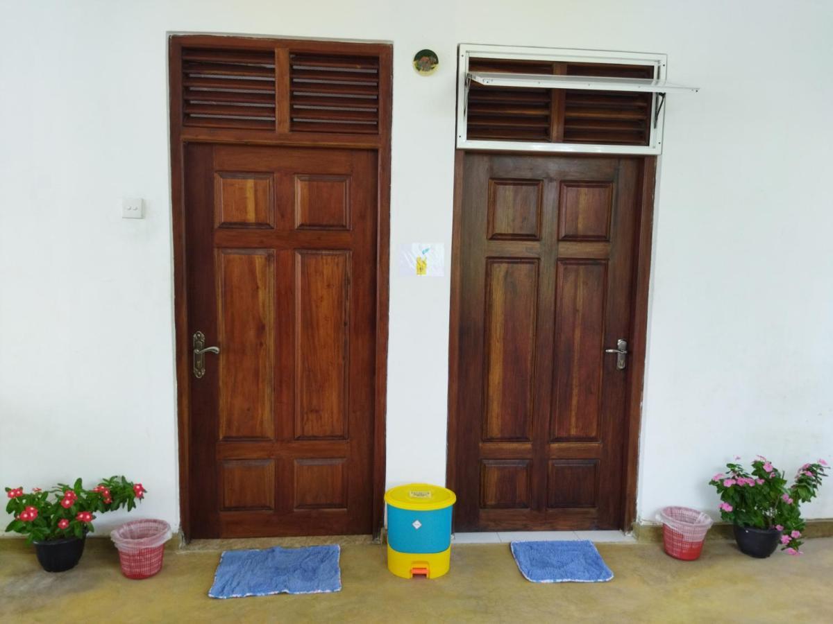 Rusara Guest Home ウェリガマ エクステリア 写真