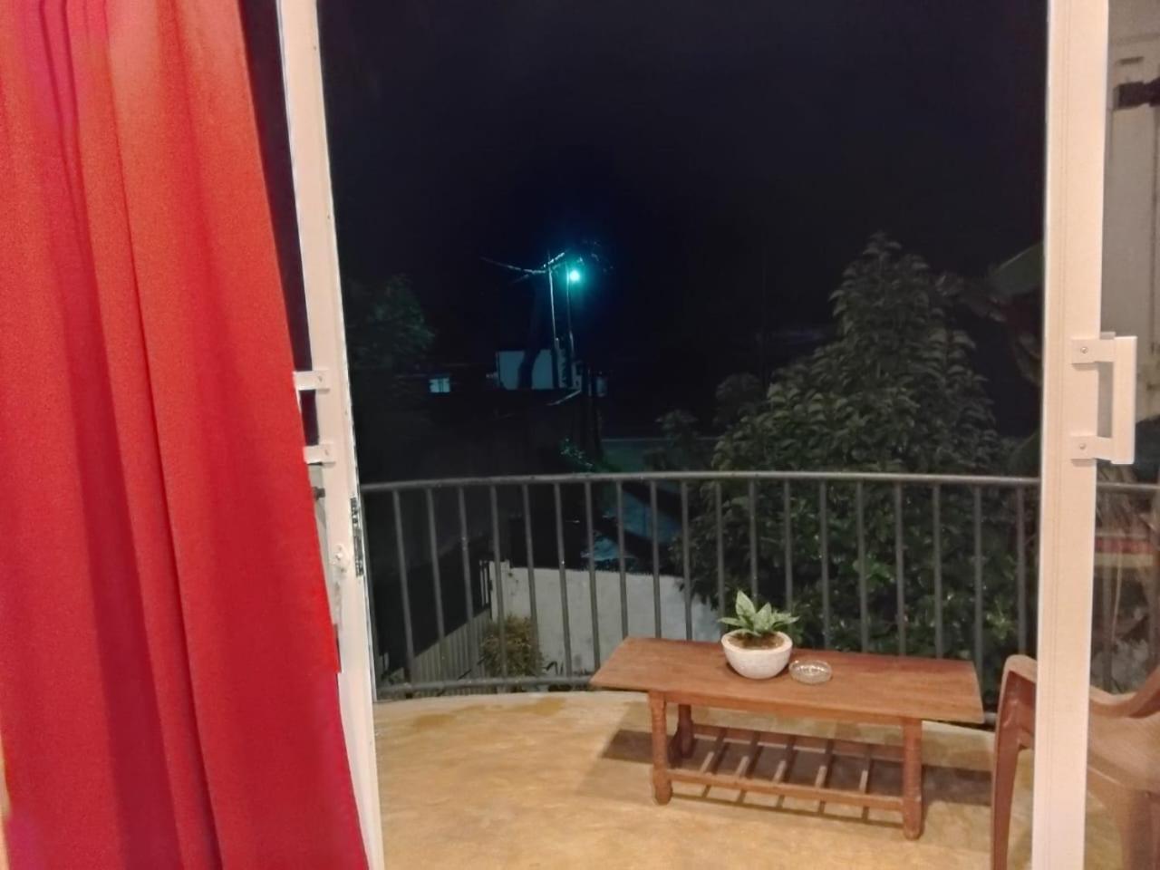 Rusara Guest Home ウェリガマ エクステリア 写真
